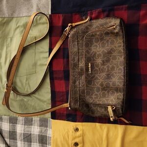 Calvin Klien brown/gold crossbody